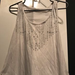 White tank top with dot print size L